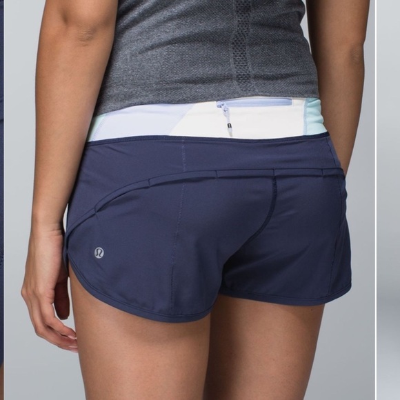 Lululemon Run Speed Short 4-way Stretch
Cadet Blue Quilt - Picture 11 of 11